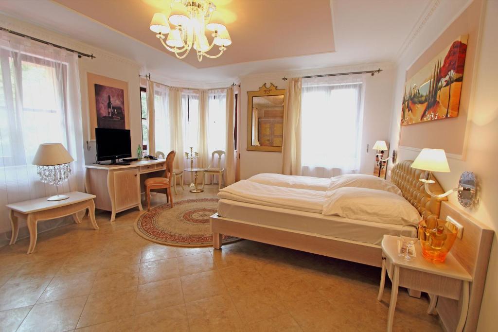 Hotel Villa Toscana Ґерстгофен Номер фото